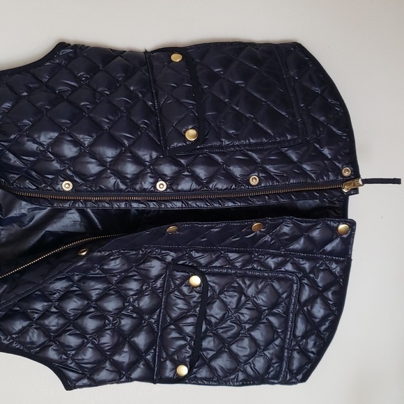 J. Crew Down Filled Quilted Puffer Vest, Navy Blue, Women's Size XXS. - Picture 3 of 11